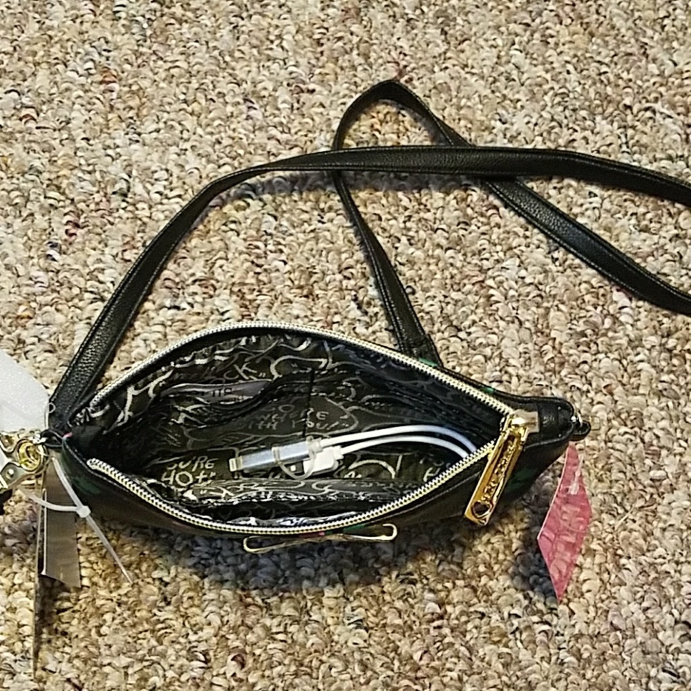 Betsey johnson im in charge crossbody/wristlet - Picture 5 of 7